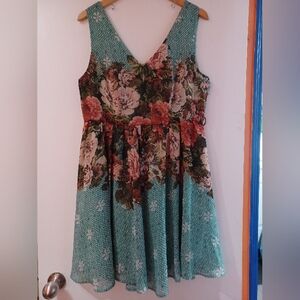 Second Hand Vintage Floral Midi Dress